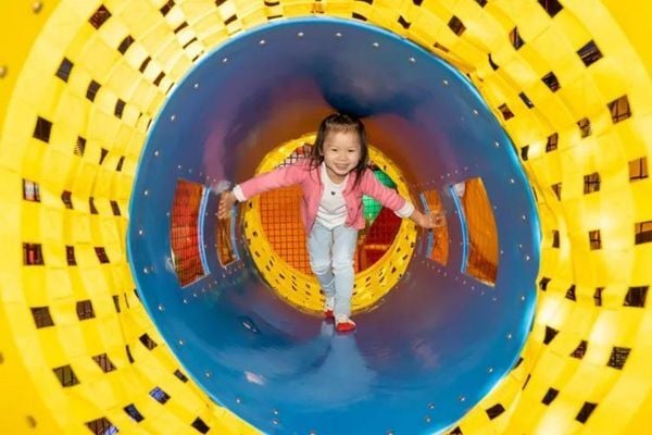 West  (600 × 400 像素) (2)