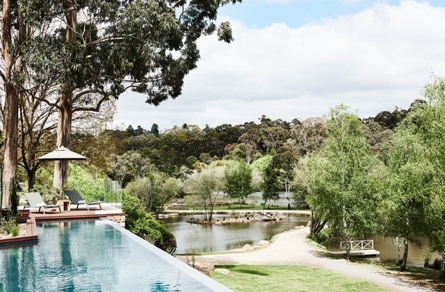 lake house